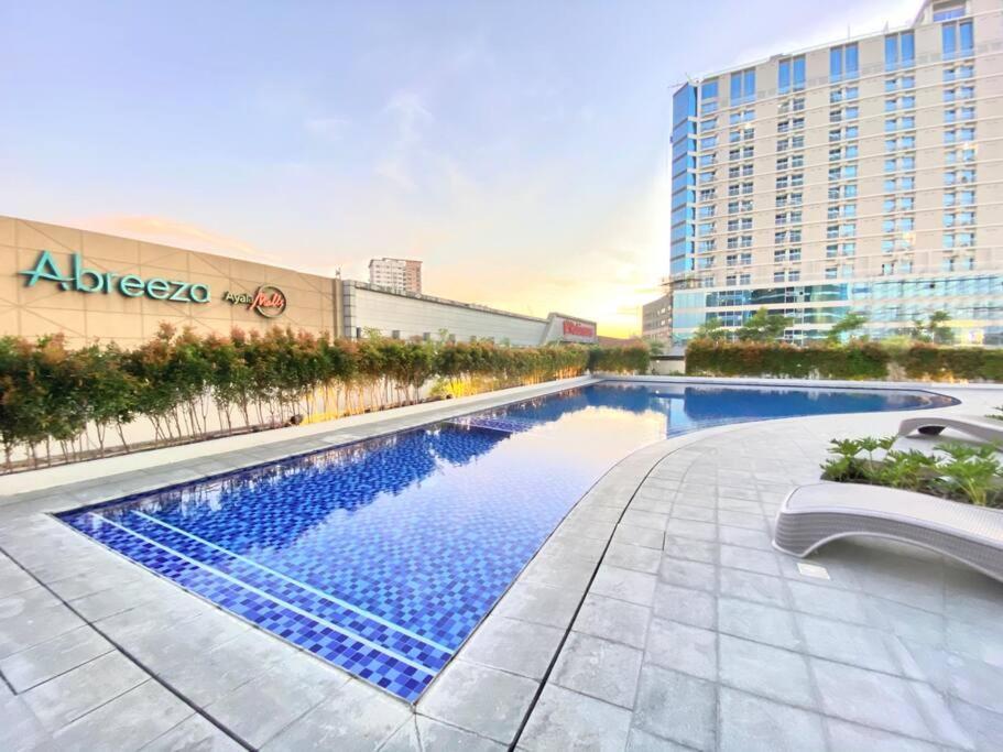 Condotel Aeon Towers Davao 20Mbps Wifi Exterior photo